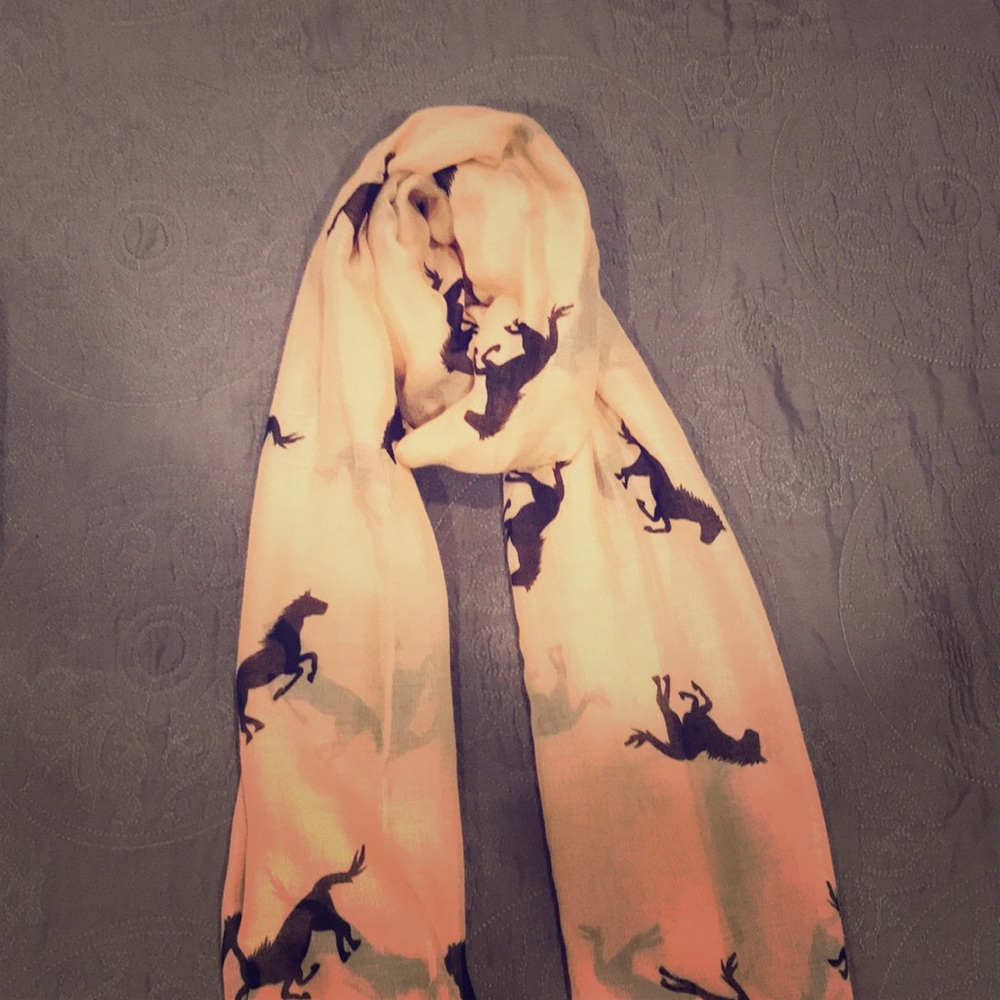 Cute lightweight running horse scarf.